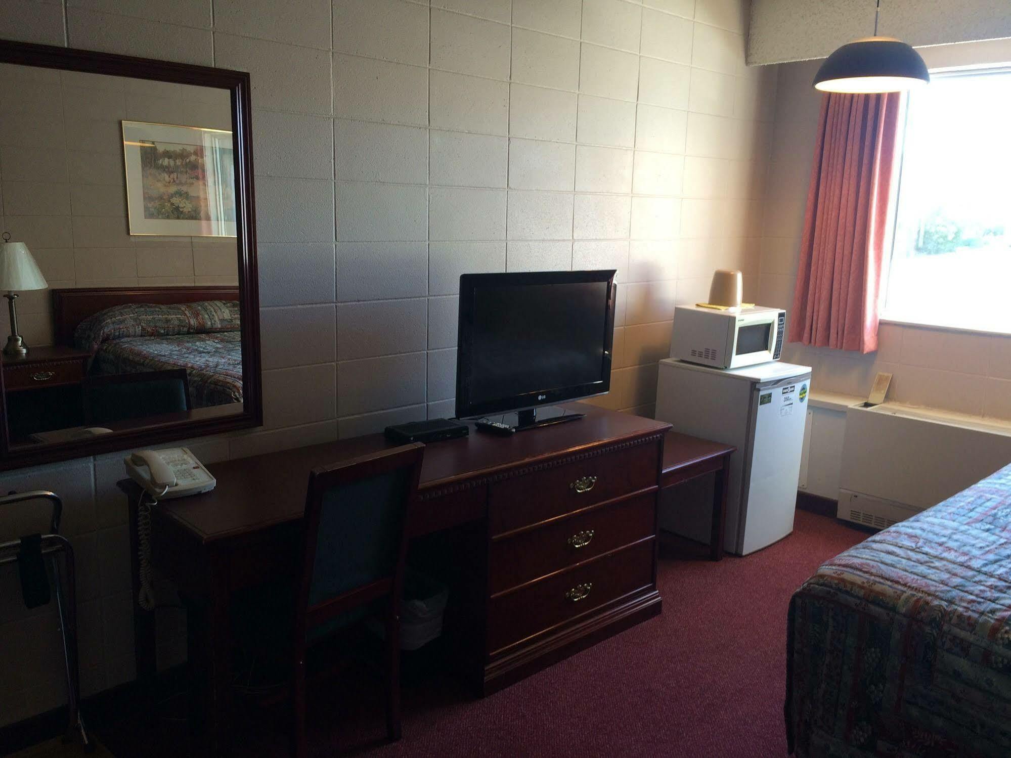 Midtown Motor Inn 보니빌 외부 사진