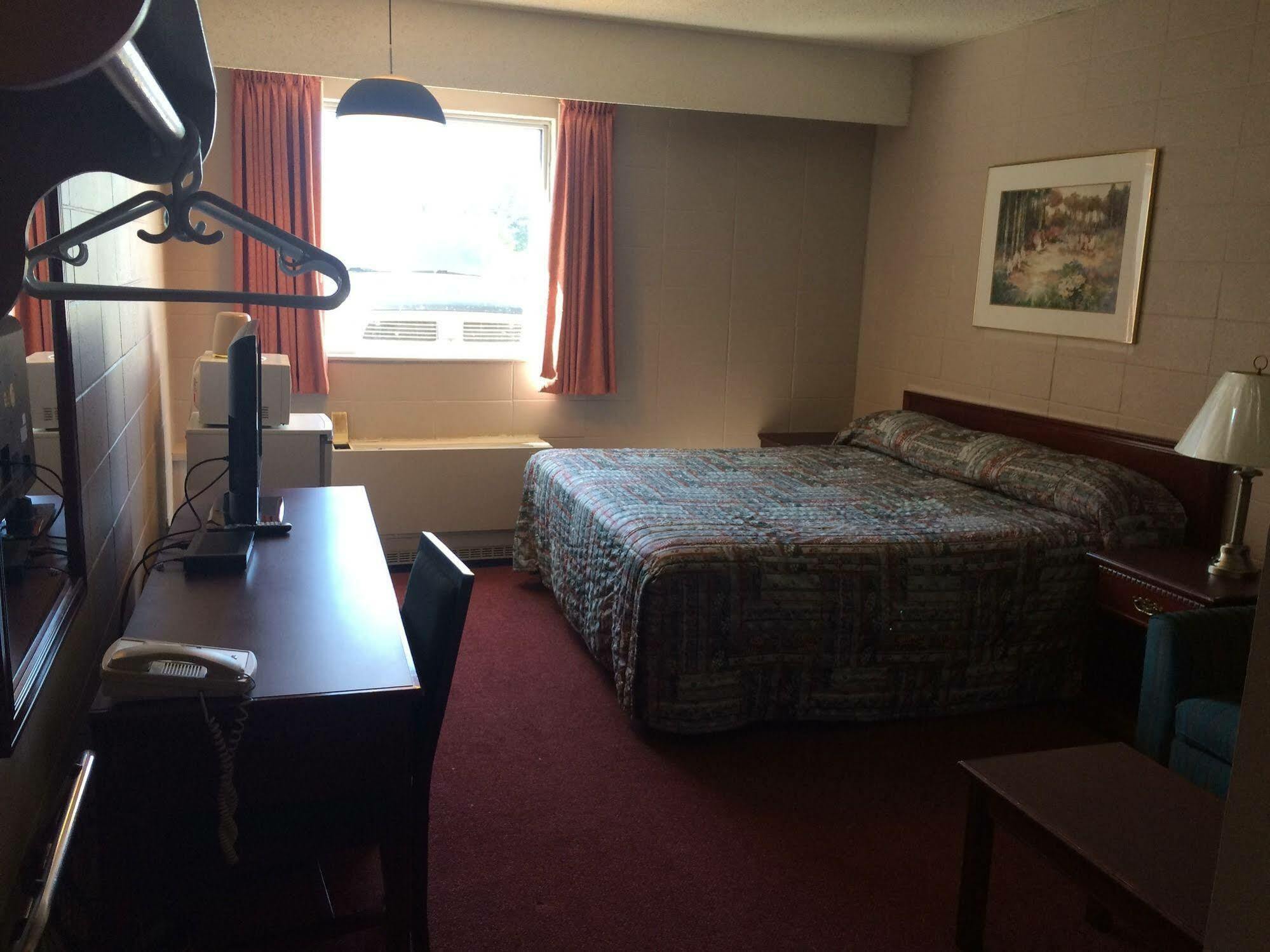 Midtown Motor Inn 보니빌 외부 사진